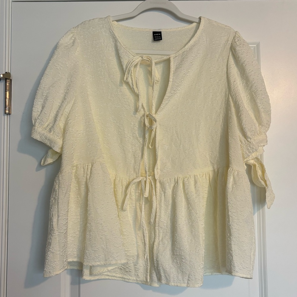 Tie Front Top